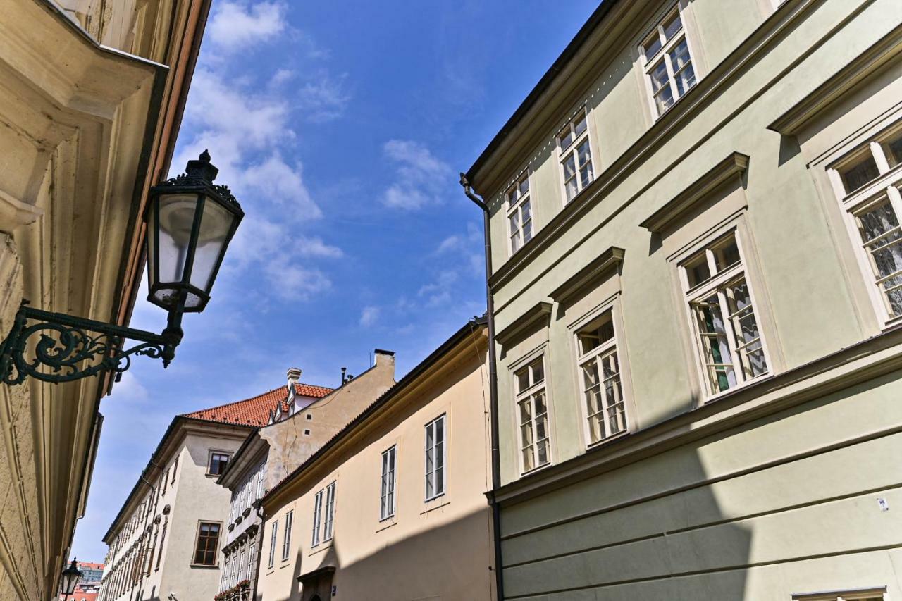 Apartment Nebovidy II - Air Conditioning - Historic City Center Praga Exterior foto