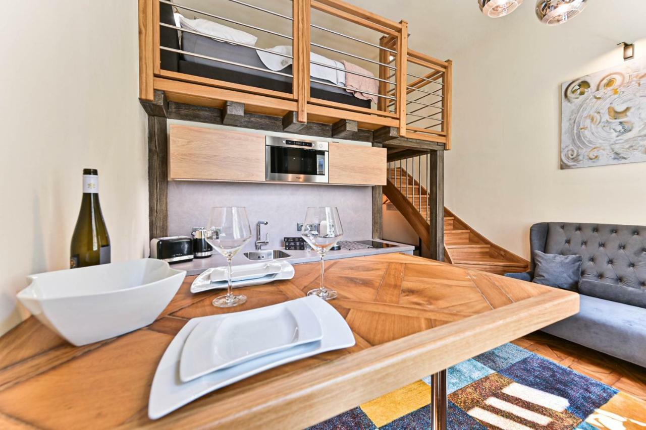 Apartment Nebovidy II - Air Conditioning - Historic City Center Praga Exterior foto