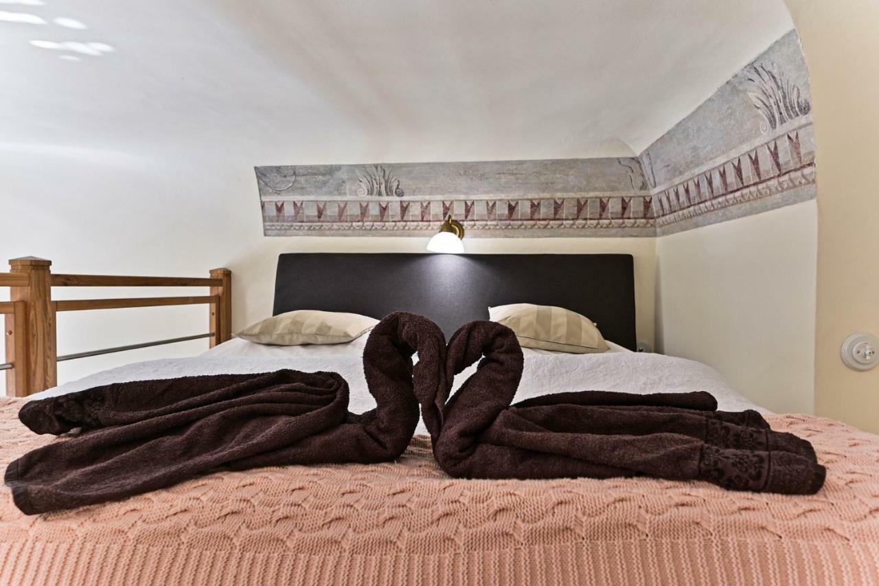 Apartment Nebovidy II - Air Conditioning - Historic City Center Praga Exterior foto