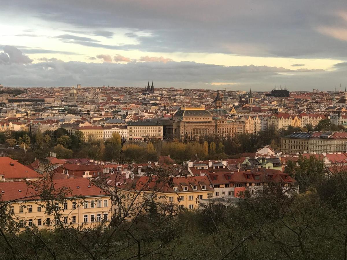 Apartment Nebovidy II - Air Conditioning - Historic City Center Praga Exterior foto